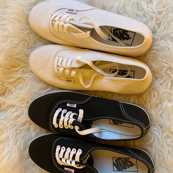 Vans canvas sneakers bundle. - Picture 2 of 6